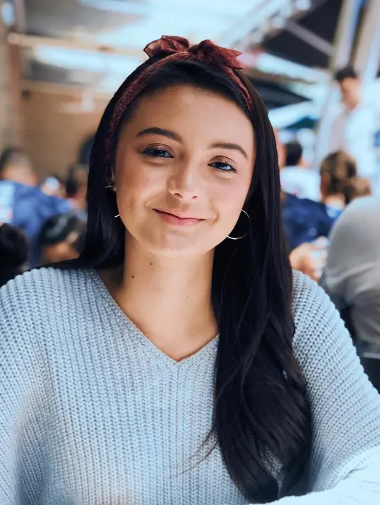 "Jadi menurut aku tetap jangan kebawa nafsu. 'Oh my God, gua pengen makan semuanya nih,' nggak. Tetap harus kontrol, tetap harus milih-milih makanannya yang sehat gitu sih," ujar Amanda Rawles. (instagram/amandarawles)