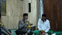 Brigjen Pol Akhmad Yusep Gunawan dikenal sebagai sosok yang dekat dengan ulama. (Foto: Liputan6.com/Dian Kurniawan)