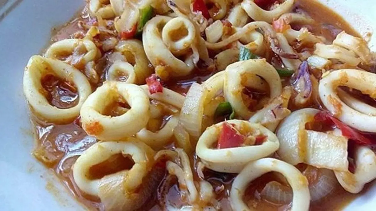 tumis cumi copyright facebook.com/Tips Sehat dan Info Kuliner/Eka Agustina
