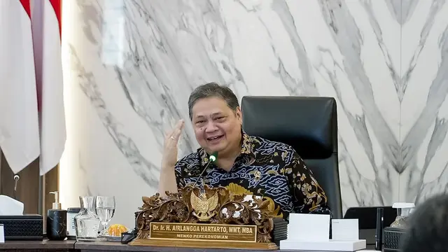Menteri Koordinator Bidang Perekonomian Airlangga Hartarto memimpin rapat Komite Kebijakan Pembiayaan Bagi UMKM dengan agenda Monitoring Pelaksanaan Kredit Usaha Rakyat (KUR).(Dok Kemenko Perekonomian)