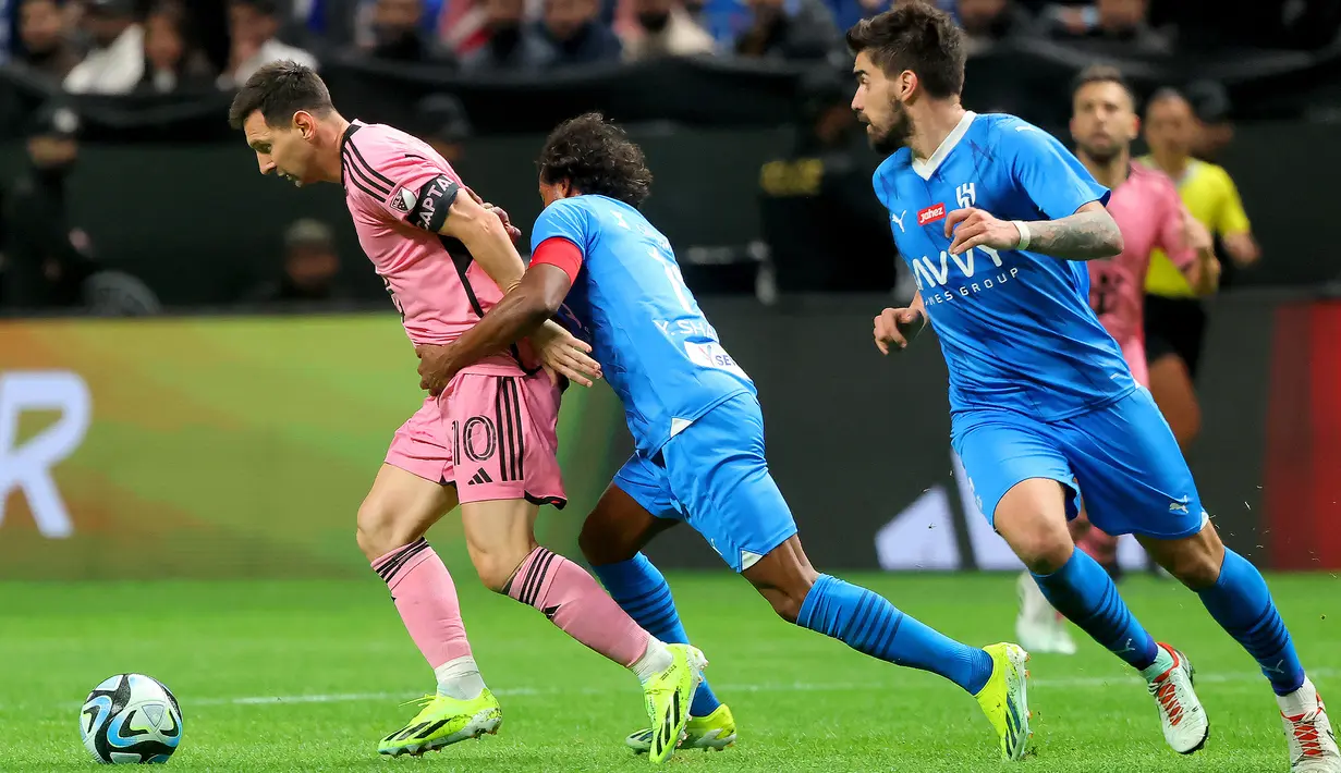 Al Hilal mengalahkan Inter Miami dengan skor 3-2. (Fayez NURELDINE/AFP)