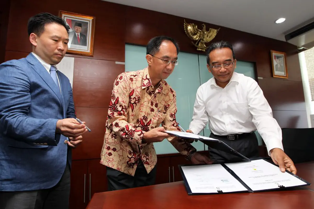 Dirut PLN Nur Pamudji teken kontrak jual beli listrik dengan konsorsium Adaro