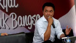 Harus ada buku putih untuk kebijakan luar negeri Indonesia tegas Dino Patti Djalal di Jakarta pada Senin 3 Maret 2014 (Liputan6.com/Helmi Fithriansyah).
