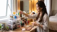 Meja Rias Selalu Berantakan? Ini Rekomendasi Acrylic Organizer yang Estetik dan Fungsional