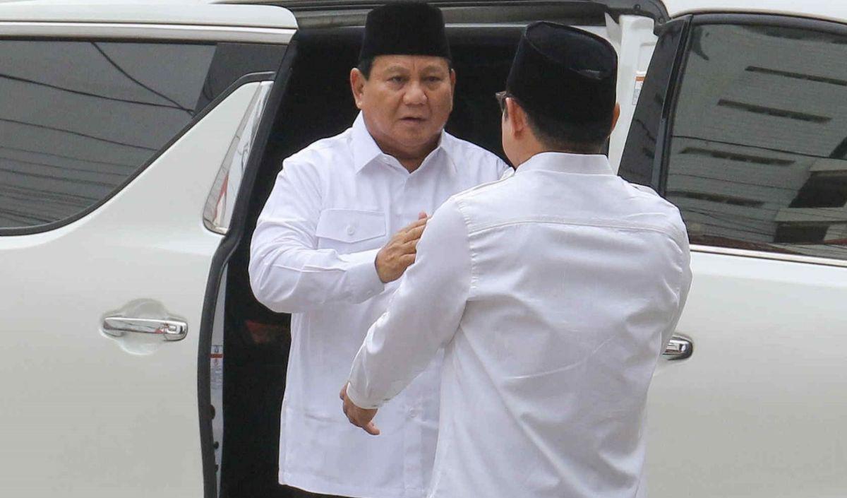 Muzani mengambil contoh saat pergantian kepemimpinan dari Presiden kelima RI Megawati Soekarnoputri ke Presiden keenam RI Susilo Bambang Yudhoyono.&nbsp;