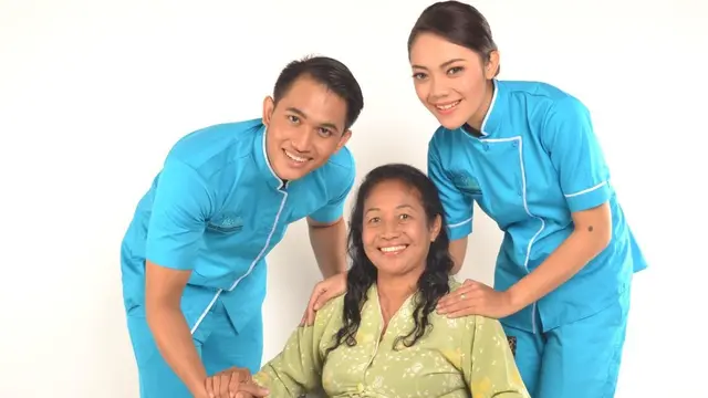Insan Medika Tawarkan Solusi Merawat Lansia dan Orang Sakit di Rumah