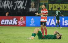 Rivera Ungkap Kondisi Ruang Ganti Persebaya Usai Kalah dari Madura United: Kecewa Berat dan Evaluasi Peluang