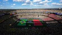 Bendera Brasil dan Maroko menghiasi permukaan lapangan menjelang laga Grup C Piala Dunia 2026 antara Brasil vs Maroko di East Rutherford, New Jersey, dekat New York, Sabtu, 13 Juni 2026. (AP Photo/Matt Slocum)