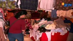 Sejak tahun 2015 pemerintah sebenarnya telah melarang adanya impor baju bekas ini melalui peraturan Menteri Perdagangan no 51 tahun 2015