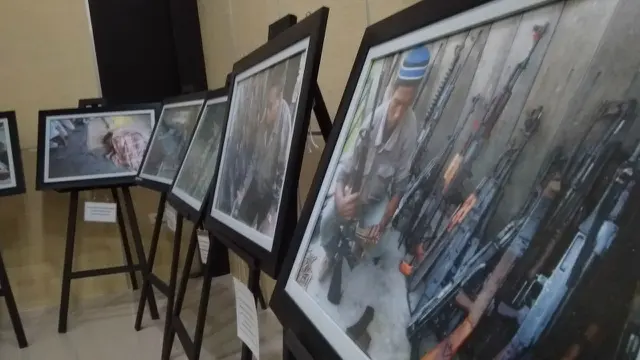 Pigura di Ruang Memorial Perdamaian (Liputan6.com/Rino Abonita)