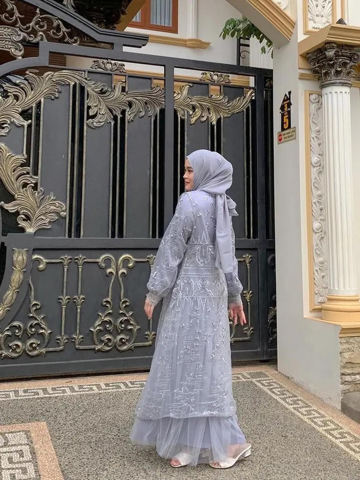 Inspirasi Baju Lebaran 2025 untuk Remaja dari Gaya Artis, Siap Tampil Elegan