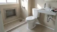 5 Tips Menjaga Kebersihan Kamar Mandi untuk Tamu, Kinclong dan Wangi