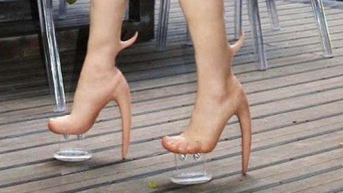 Begini Jadinya Desain Sepatu  Boots  Terinspirasi dari Kaki 