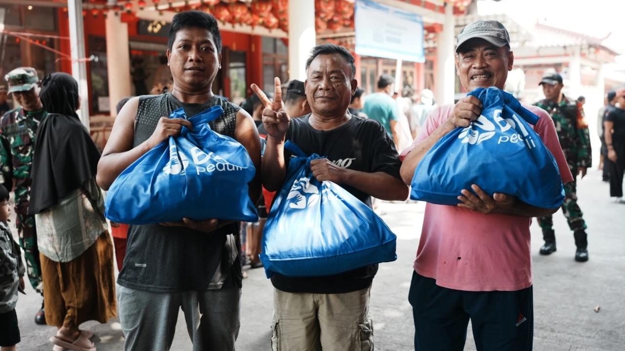 Hari Raya Waisak 2026, BRI Salurkan Bantuan 1.000 Paket Sembako bagi Umat Buddh