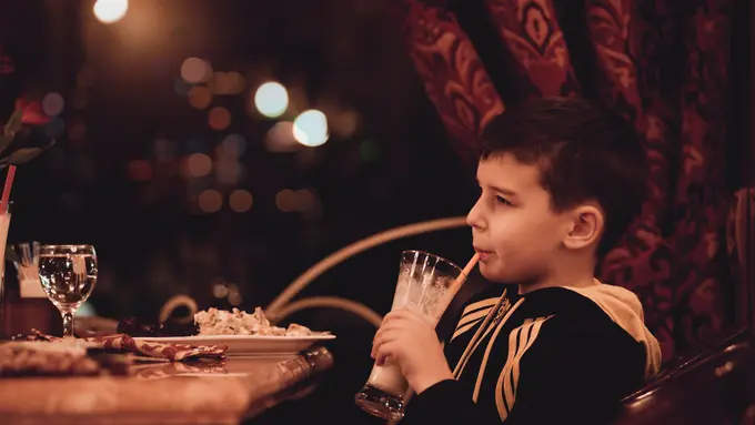 [Bintang] Susu Kental Manis Ternyata Bukan untuk Anak-anak