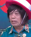 Pak Tarno selama ini kerap terlihat selalu ceria. Tapi, dibalik keceriaannya, ia menyimpan kesedihan. Salah satunya, saat usianya baru tiga tahun, sang ayah meninggal dunia. Tidak sampai disitu, ia juga kemudian ditinggal sang ibu. [Youtube/TRANS TV Official]