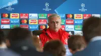 Manajer Manchester United, Jose Mourinho, menolak untuk mengomentari CSKA Moscow karena tidak ingin memotivasi mereka. (Twitter Manchester United)