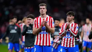 Hasil itu juga sekaligus membawa Alexander Sorloth dkk melaju ke babak 16 besar Liga Champions 2025/2026. (AP Photo/Manu Fernandez)