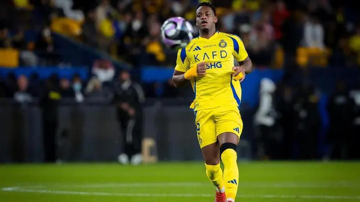 Al Nassr Kalah di Kandang, Ronaldo Frustrasi, Tendang Bola ke Tribune Penonton