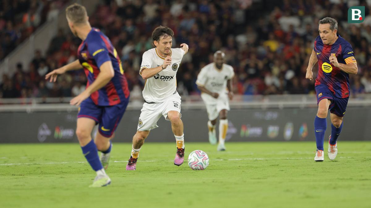 Satu Tim dengan David Silva di DRX World Legends Vs Barcelona Legends, Arthur Irawan: Saya Starstruck