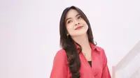7 Pesona Menawan Dinda Teratu, Pelantun Lagu Gara-Gara Sebotol yang Sedang Naik Daun