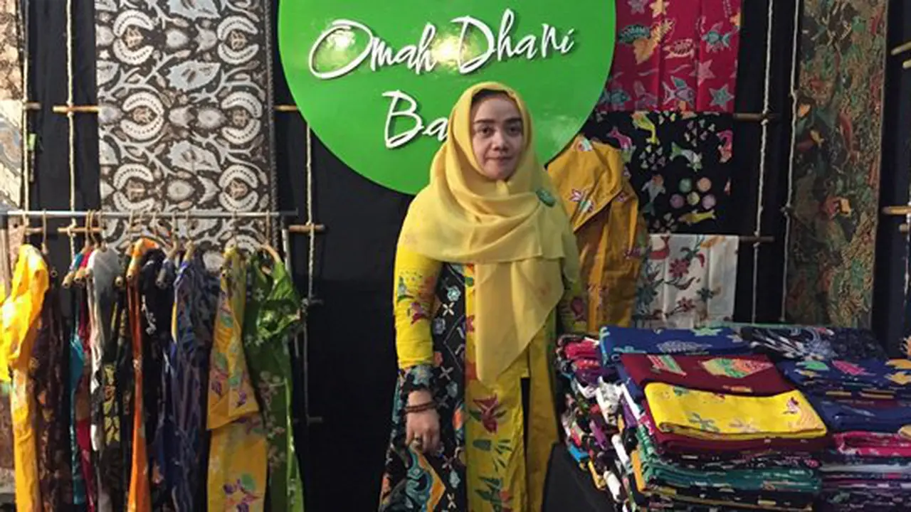 Omah Dhani, salah satu stand batik/copyright Vemale.com/Anisha