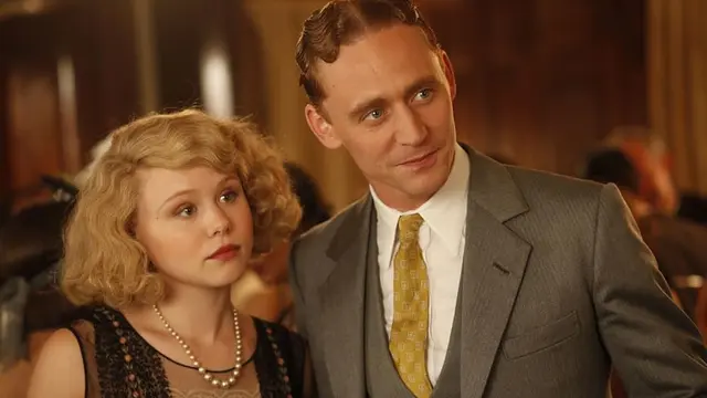 Midnight in Paris (2011)