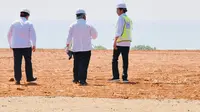Presiden Joko Widodo, beserta Menteri BUMN, para Menteri terkait serta Kepala BKPM meninjau Kawasan Industri Terpadu Batang, Jawa Tengah pada Selasa, 30 Juni 2020. Dok BUMN