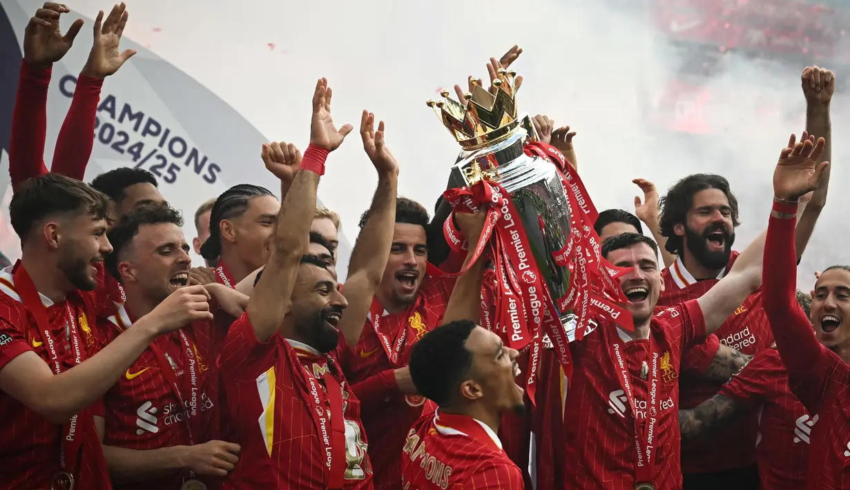 Liverpool menutup laga pamungkas Liga Premier Inggris musim 2024/2025 dengan hasil imbang 1-1 saat melawan Crystal Palace. (Paul ELLIS/AFP)