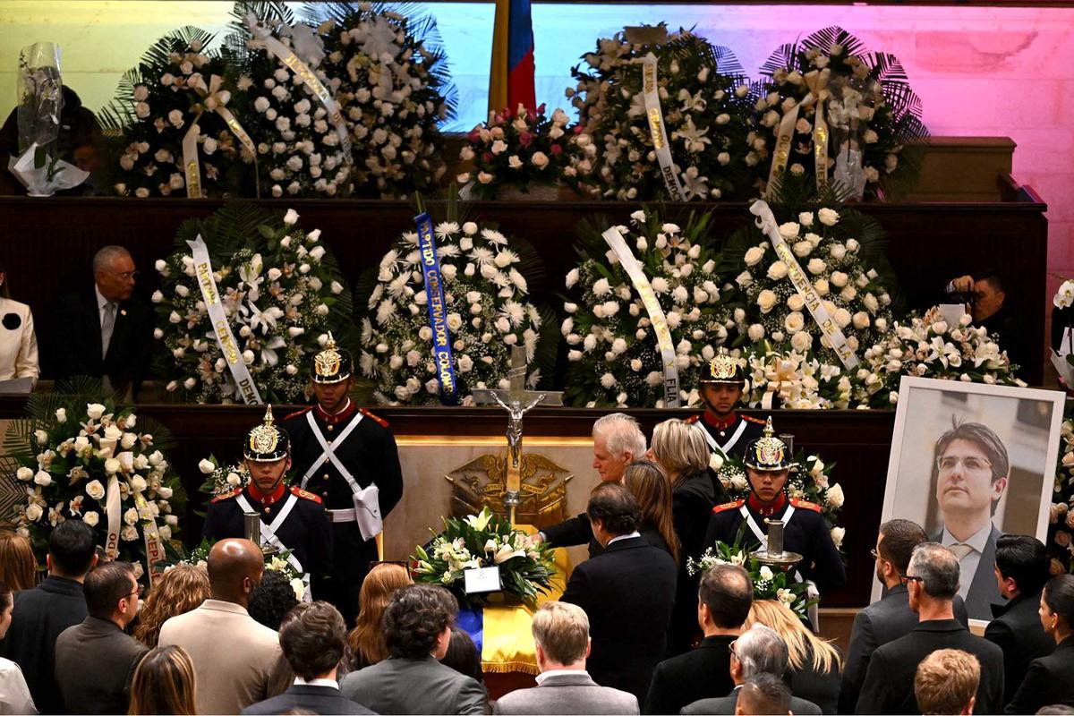 FOTO: Calon Presiden Kolombia Miguel Uribe Tutup Usia, Dua Bulan Usai Ditembak di Kepala