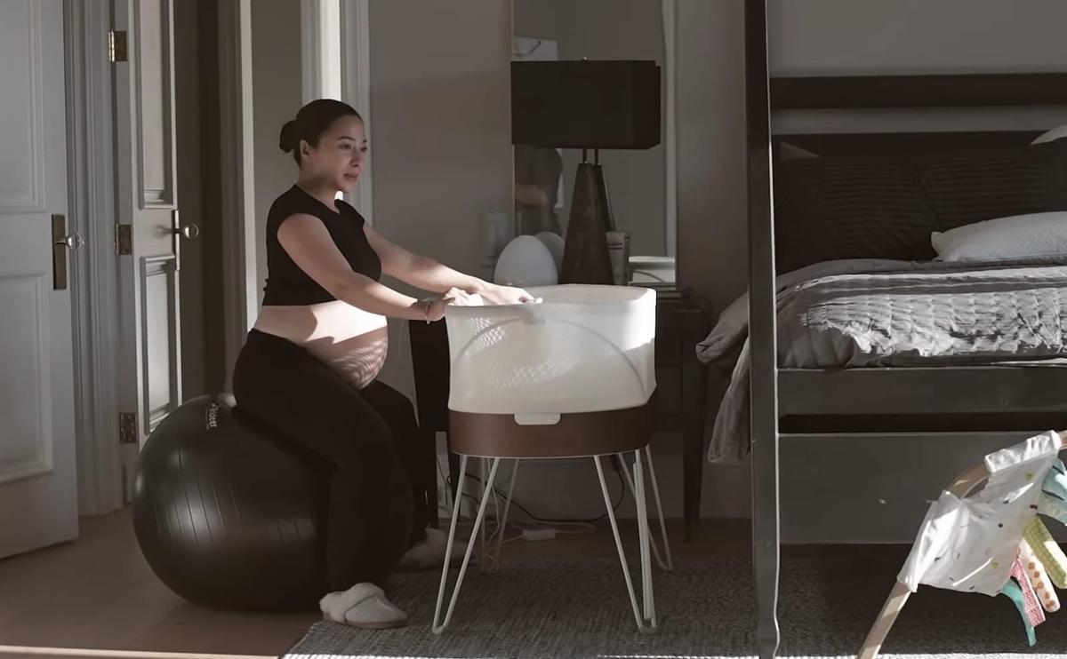7 Momen Nikita Willy Melahirkan Anak Kedua dengan Metode Water Birth