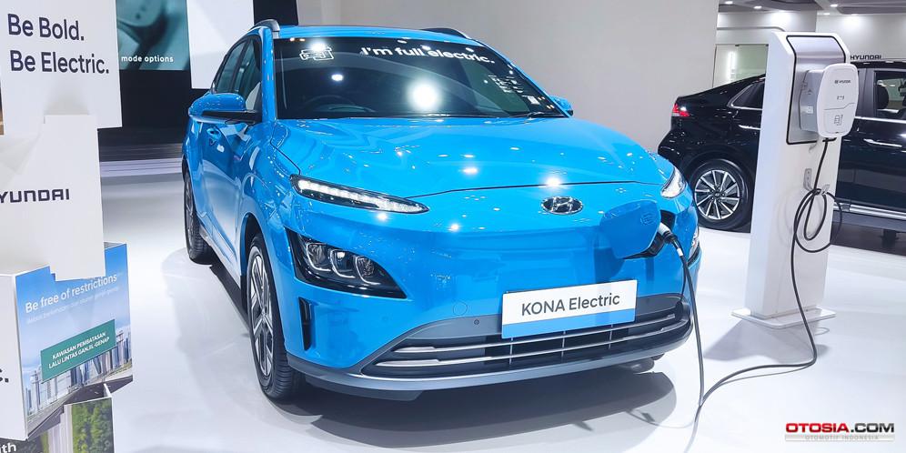 Hyundai Kona Electric mempunyai harga NJKB berdekatan dengan IONIQ 5 (Otosia.com/Arendra Pranayaditya) 