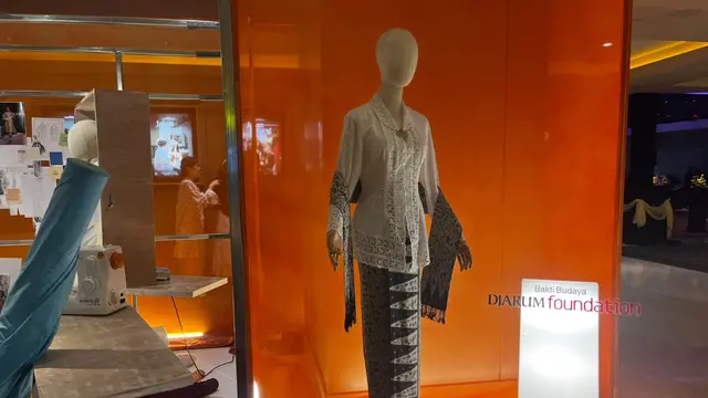 Instalasi Kreatif Perancangan Kebaya Dalam Acara Premier Film Pendek Jalan Pulang