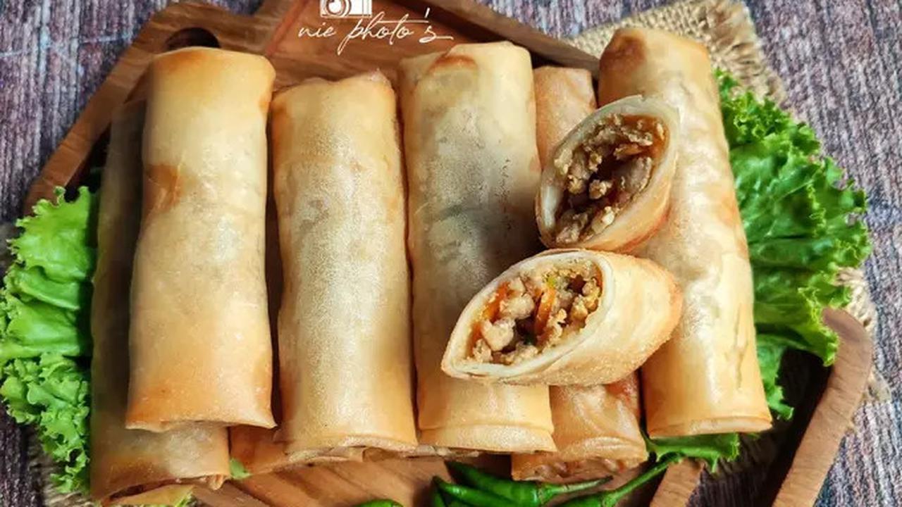 Lumpia lobak ayam