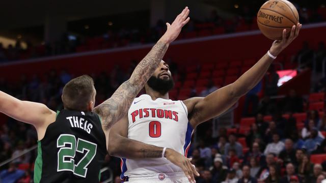 Andre Drummond dimatikan pemain Celtics