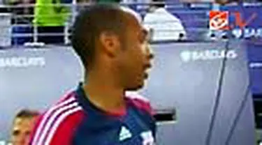 Thierry Henry mengawali penampilan bersama klub barunya New York Red Bulls dengan cemerlang. Ia mencetak gol walau klubnya kalah 1-2 dari Tottenham Hotspur di New York Chalenge. 