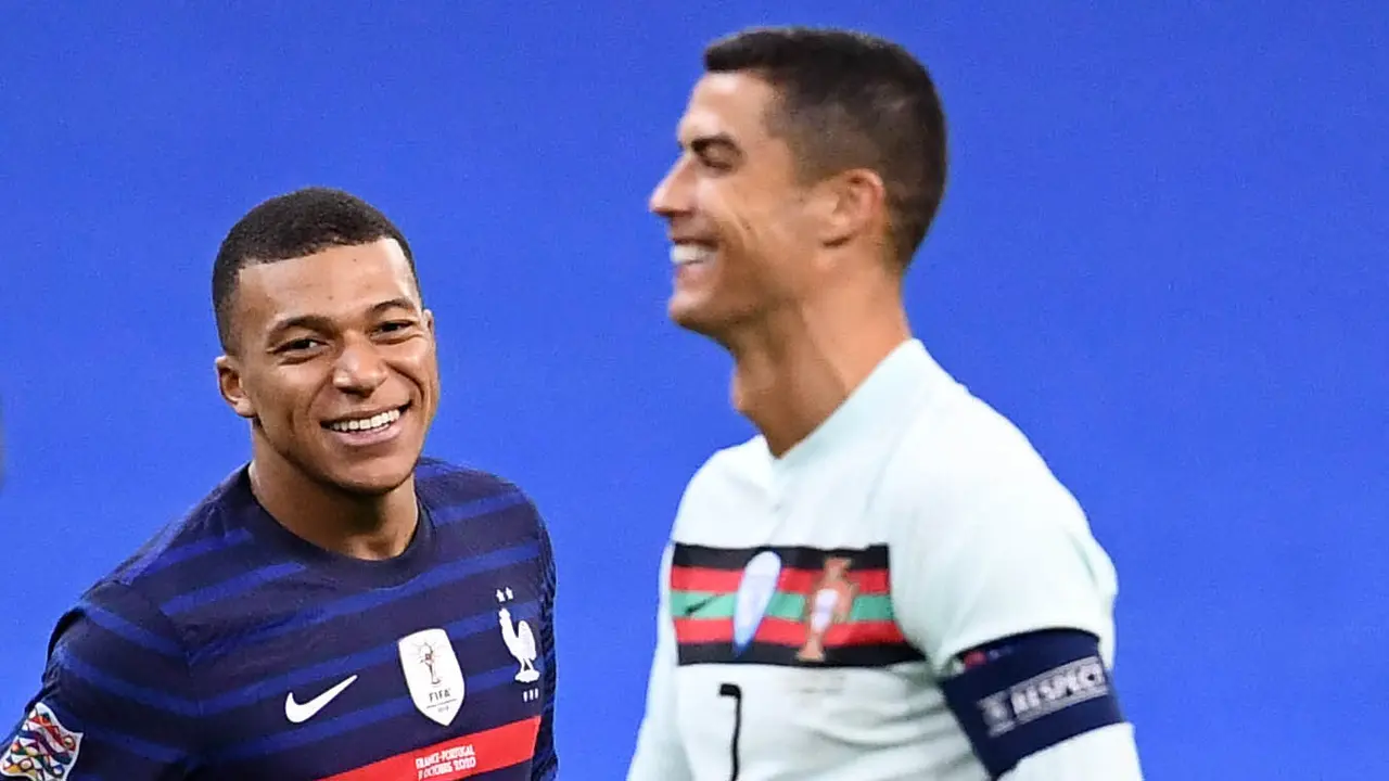 Momen Keakraban Cristiano Ronaldo dan Kylian Mbappe, Portugal Kontra Prancis Sama Kuat