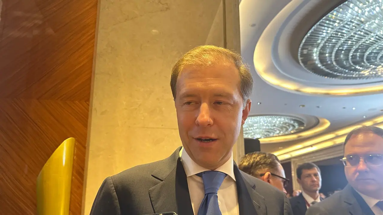 Wakil Perdana Menteri Rusia Denis Manturov di sela-sela kegiatan "Rusia-Indonesia Business Forum" 2025 di Jakarta, Senin (14/4/2025). (Liputan6.com/Benedikta Miranti)