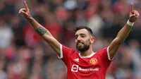 Bruno Fernandes merapat ke Manchaster United pada 2020 lalu dan saat ini telah menjelma sebagai ujung tombak lini serang Setan Merah. Pemain 27 tahun tersebut diprediksi akan semakin tampil gemilang bersama sang mega bintang Cristiano Ronaldo. (AFP/Adrian Dennis)