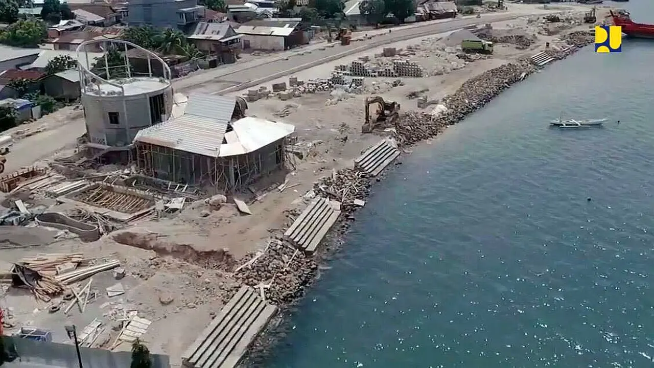Kementerian PUPR membangun blok Beton 3B di Pantai Happy Buleleng, Bali dan  Pantai Daruba, Morotai Selatan. (Dokumen Kementerian PUPR)