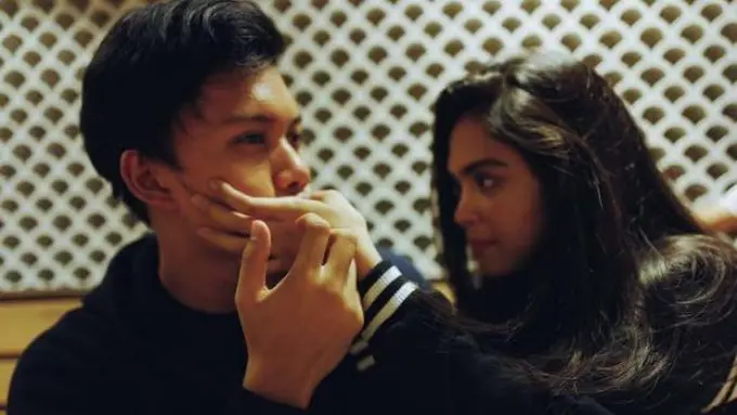 Rizky Febian dan Vebby Palwinta