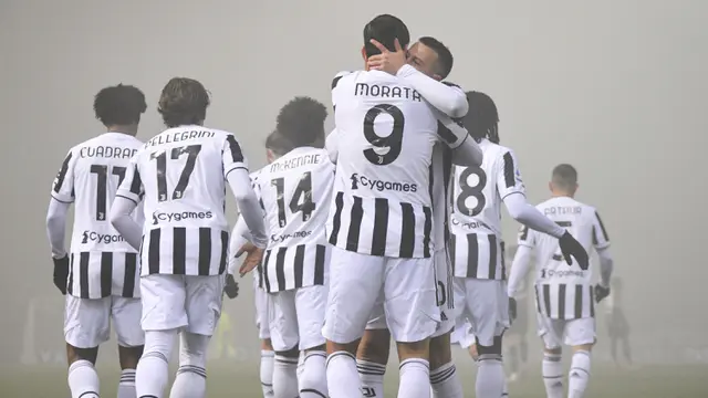 Foto: Laga Berselimut Kabut di Laga Bologna Versus Juventus di Giornata Ke-18 Liga Italia
