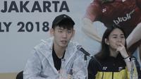 Pebulutangkis China, Liu Yuchen, memberikan keterangan saat jumpa pers di hotel Sultan, Jakarta, Senin, (2/7/2018). Blibli Indonesia Open 2018 akan berlangsung pada 3-8 Juli 2018 di Istora Senayan, Jakarta. (Bola.com/M Iqbal Ichsan)