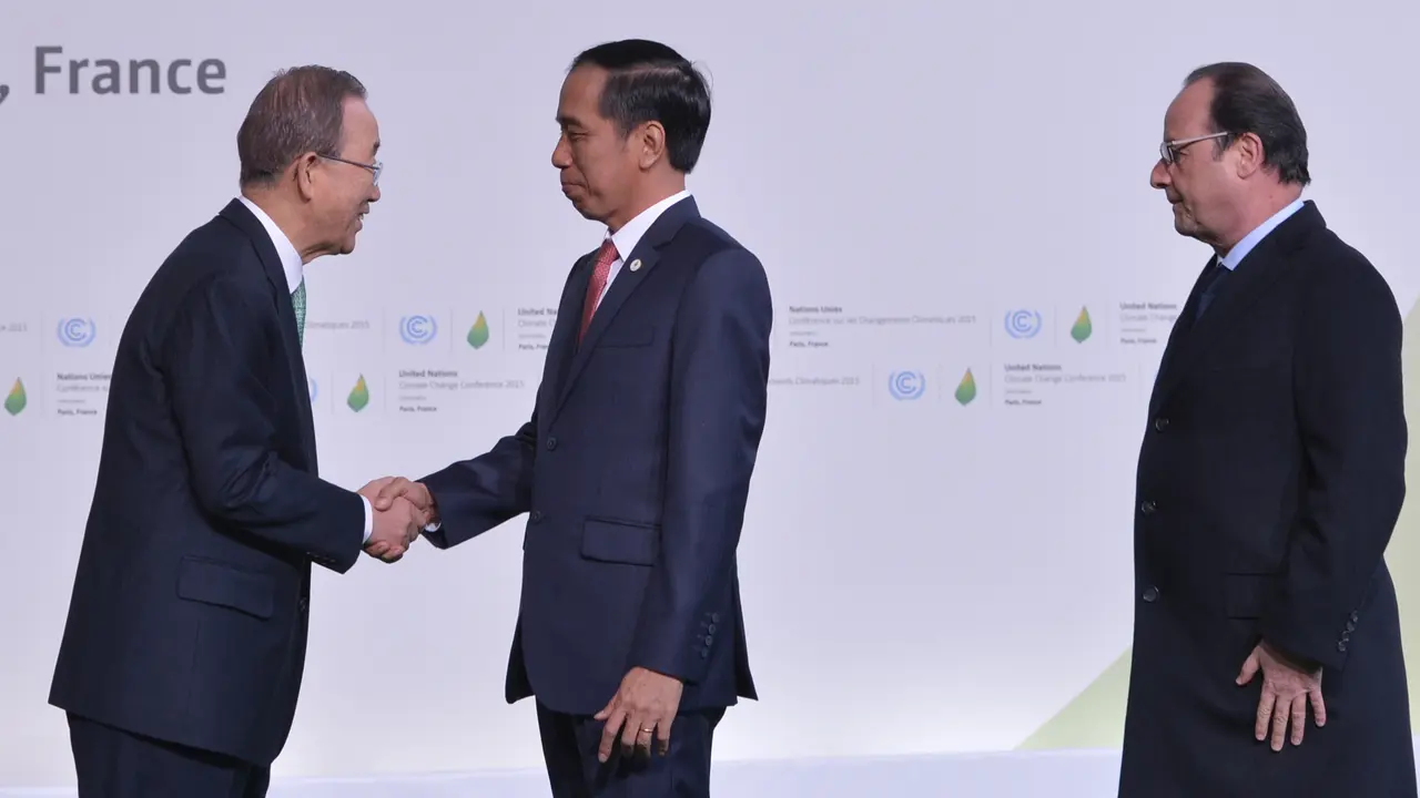 20151130-Presiden RI Joko Widodo-Paris