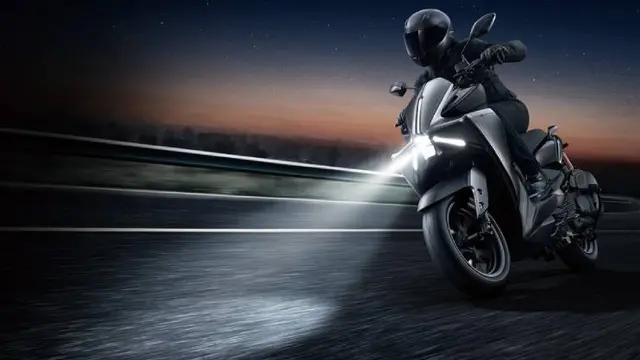 Yamaha Lean Light Assist jadi teknologi baru di skutik tersebut