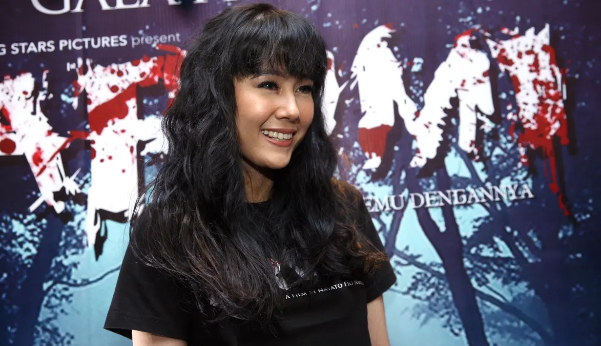 Belum lama ini beredar kabar Ardina Rasti akan melepas masa lajangnya. Perempuan 32 tahun itu akan menikah pada 20 Januari dengan pesinetron Arie Dwi Andhika. (Nurwahyunan/Bintang.com)