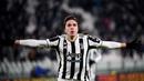 Federico Chiesa. Setelah 5 musim memperkuat Fiorentina mulai 2016/2017 hingga awal 2020/2021, pemain sayap kanan Italia ini hijrah ke Juventus sebagai pinjaman pada awal musim 2020/2021. Hingga kini, ia telah tampil 61 laga di semua ajang dengan torehan 18 gol dan 14 assist. (AFP/Marco Bertorello)