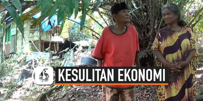 VIDEO: Kesulitan Ekonomi, Pasutri Lansia Tinggal di Kandang Ayam