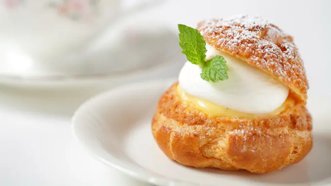 Meneruskan Mimpi Sang Mama, Kelezatan Choux Au Craquelin Jadi Andalan Olson’s Patisserie