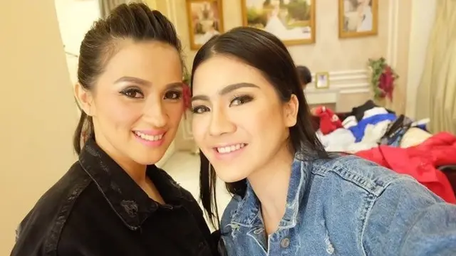 Potret Ibu Felicya Angelista yang Curi Perhatian (sumber: instagram/felicyangelista_)